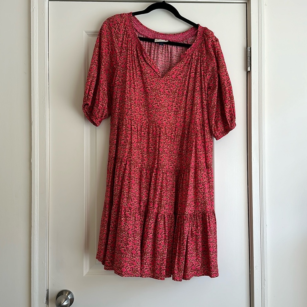 Universal Threads Red & Pink Floral Dress